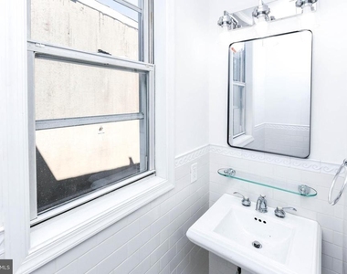 104 R St #a Ne - Photo Thumbnail 25