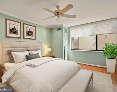 2555 Pennsylvania Avenue Nw - Photo Thumbnail 12