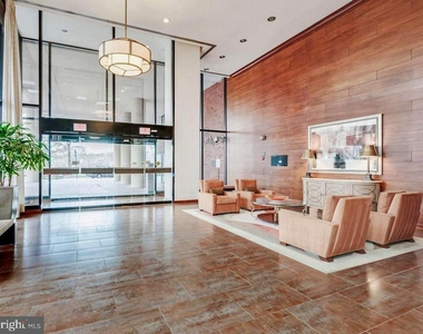 2555 Pennsylvania Avenue Nw - Photo Thumbnail 26