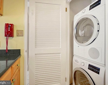 2555 Pennsylvania Avenue Nw - Photo Thumbnail 11