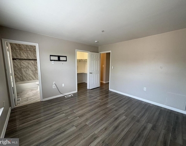 4005 Blakney Lane Se - Photo Thumbnail 14