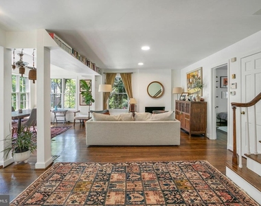 5015 Fulton Street Nw - Photo Thumbnail 7