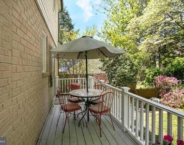 5015 Fulton Street Nw - Photo Thumbnail 2