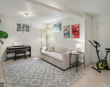 5015 Fulton Street Nw - Photo Thumbnail 32