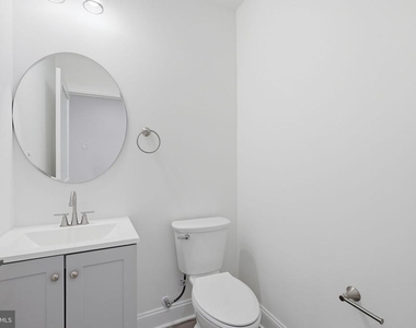 2404 North Capitol Street Nw - Photo Thumbnail 7