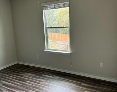 341 Mary Max Cir Cir - Photo Thumbnail 16