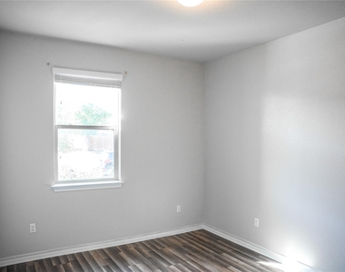 341 Mary Max Cir Cir - Photo Thumbnail 13