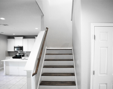 341 Mary Max Cir Cir - Photo Thumbnail 7
