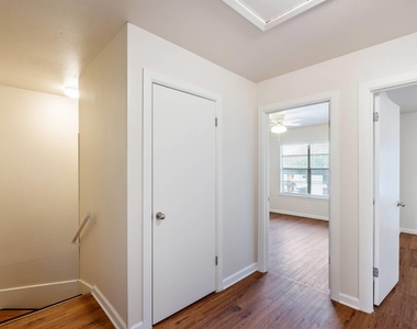 5802 Belmoor Dr - Photo Thumbnail 22