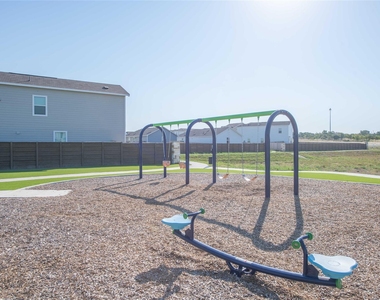 309 Marty Allen Loop - Photo Thumbnail 21