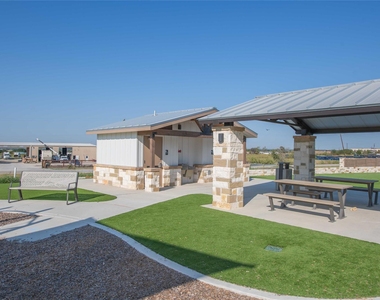 309 Marty Allen Loop - Photo Thumbnail 22