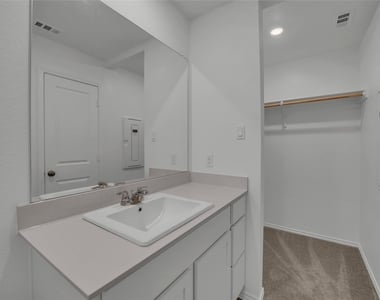 309 Marty Allen Loop - Photo Thumbnail 17