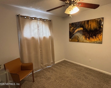 12323 Silent Brook Trail N - Photo Thumbnail 22