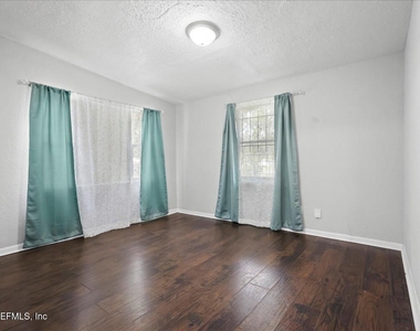 6601 Cleveland Road - Photo Thumbnail 6
