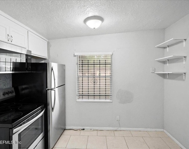 6601 Cleveland Road - Photo Thumbnail 10