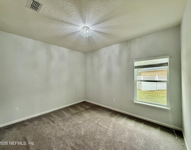 112 Morayshire Court - Photo Thumbnail 34