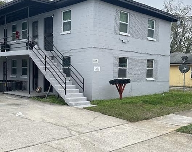 1124 W 25th Street - Photo Thumbnail 1