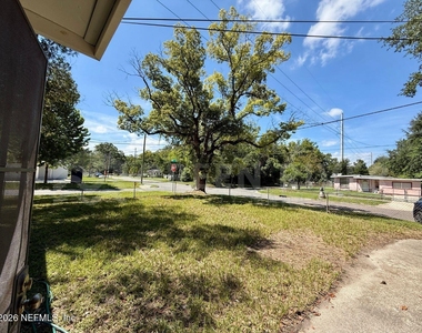 3078 W 15th Street - Photo Thumbnail 23