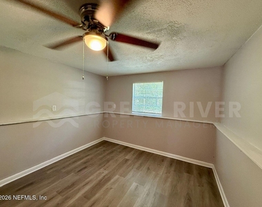 3078 W 15th Street - Photo Thumbnail 12
