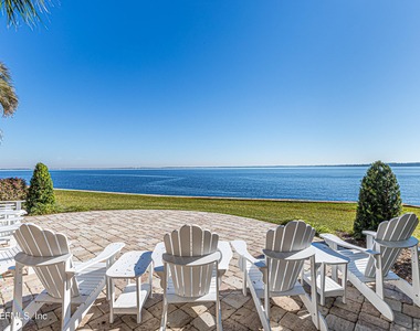 2099 Winterbourne Drive W - Photo Thumbnail 67