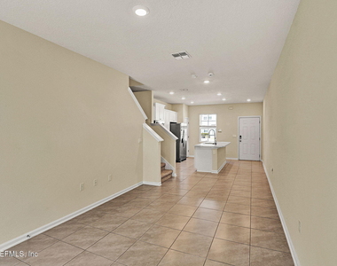 197 Whispering Brook Drive - Photo Thumbnail 9