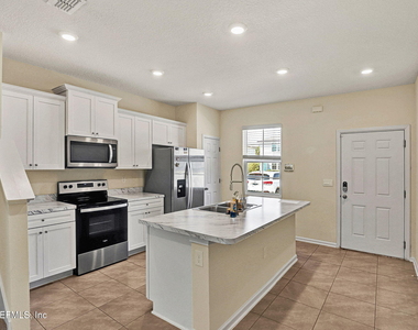 197 Whispering Brook Drive - Photo Thumbnail 3