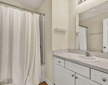 197 Whispering Brook Drive - Photo Thumbnail 14