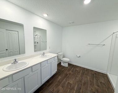 462 Ardila Circle - Photo Thumbnail 7