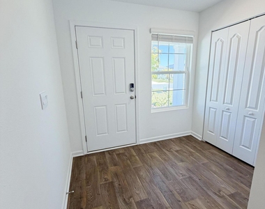 462 Ardila Circle - Photo Thumbnail 1