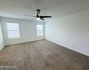 462 Ardila Circle - Photo Thumbnail 6