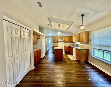 12295 Sumter Square Drive E - Photo Thumbnail 1