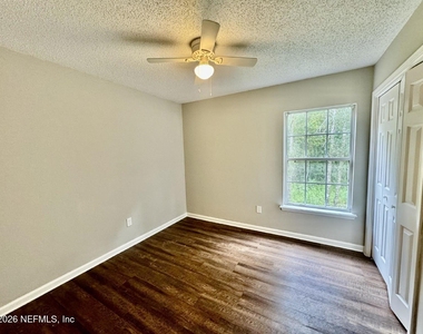 12295 Sumter Square Drive E - Photo Thumbnail 5