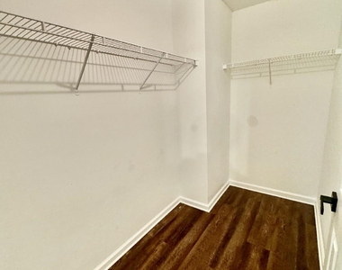 12295 Sumter Square Drive E - Photo Thumbnail 10