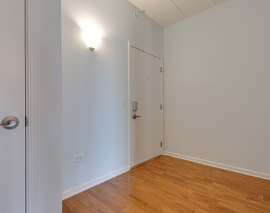 799 Graceland Avenue - Photo Thumbnail 35