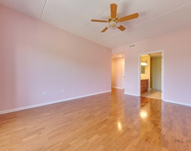 799 Graceland Avenue - Photo Thumbnail 21