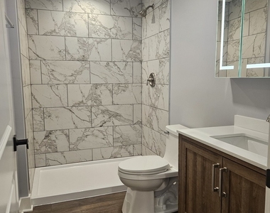 831 S Western Avenue - Photo Thumbnail 10