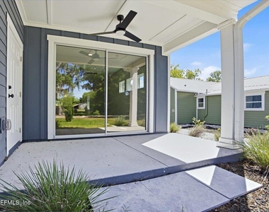 206 W Fox Street - Photo Thumbnail 9