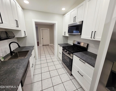 2146 Antilles Court - Photo Thumbnail 22
