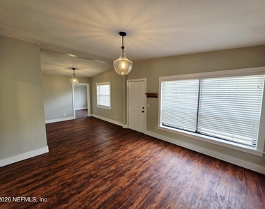 2146 Antilles Court - Photo Thumbnail 3