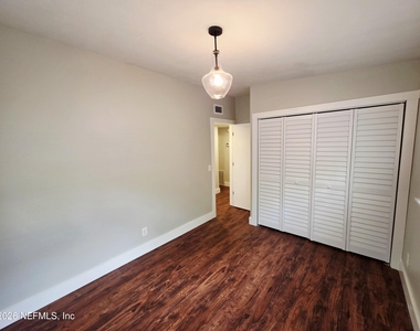 2146 Antilles Court - Photo Thumbnail 15