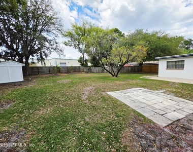 2146 Antilles Court - Photo Thumbnail 30