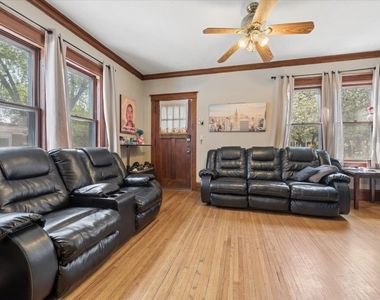 362 Evans Avenue - Photo Thumbnail 5