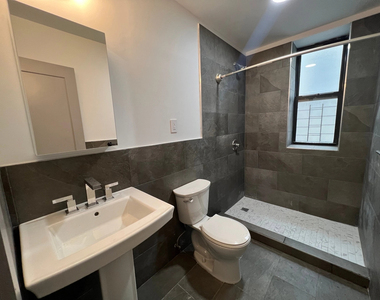565 West 162nd Street - Photo Thumbnail 7