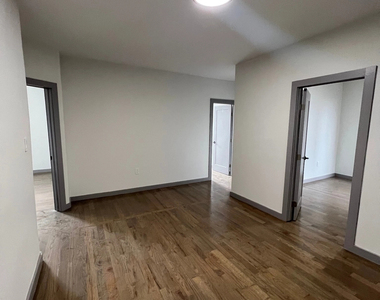 565 West 162nd Street - Photo Thumbnail 4