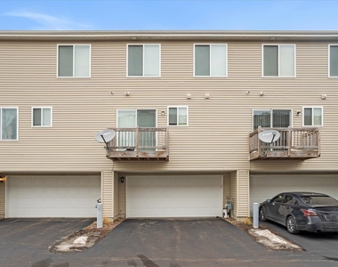 1813 Spinnaker Street - Photo Thumbnail 12