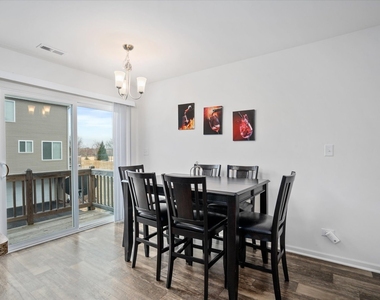1813 Spinnaker Street - Photo Thumbnail 3