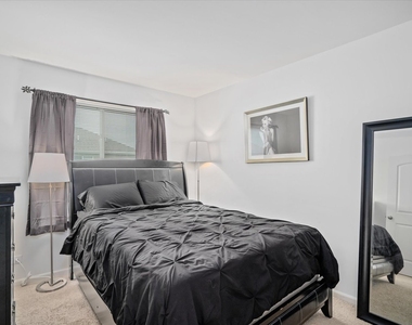 1813 Spinnaker Street - Photo Thumbnail 7