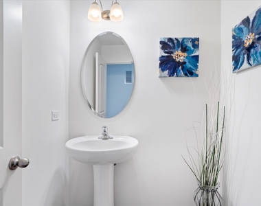 1813 Spinnaker Street - Photo Thumbnail 6