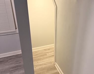 14305 Irving Avenue - Photo Thumbnail 1