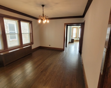 5228 W Hutchinson Street - Photo Thumbnail 1